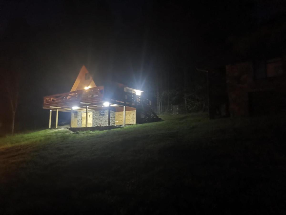 Dom na wzgórzu Vila Pluski Exterior foto